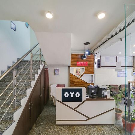 Super Hotel O The Surbhi Bhopal Bagian luar foto